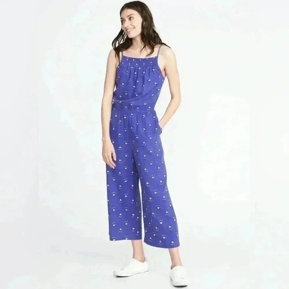 Old Navy Purple Floral Jumpsuit Size Small - Picture 1 of 5